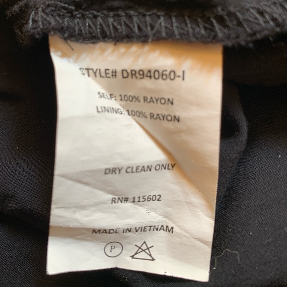 Lush floral wrap dress, size M ( small bust ) - Picture 6 of 7